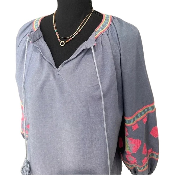REBELLION ~ Women’s loose fit 3/4 elastic sleeves BOHO top w/tassels size L - Picture 7 of 7